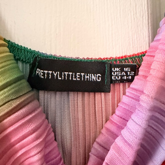 PrettyLittleThing Multicolor Pleated Dress - Picture 3 of 3